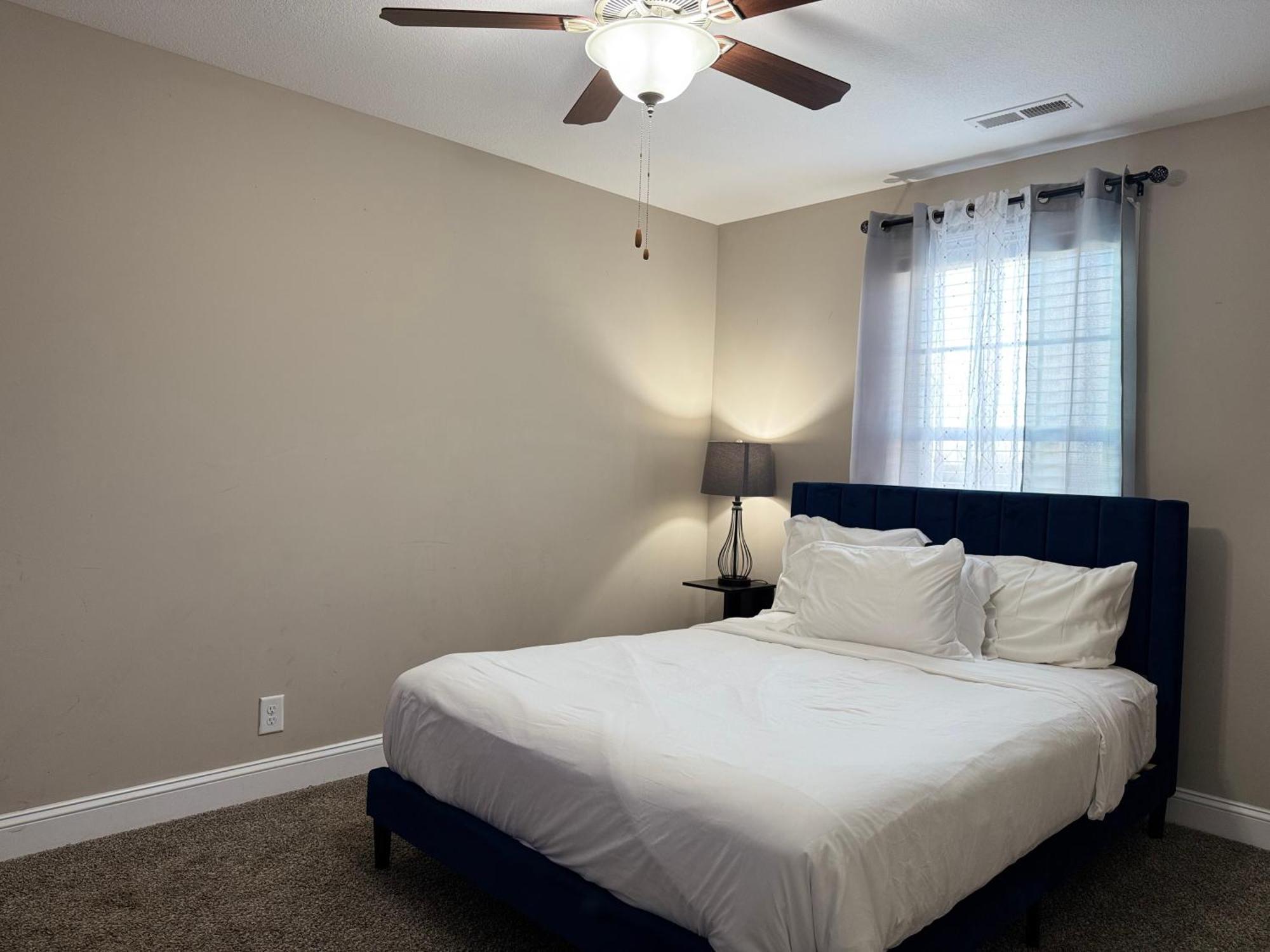 Spotless Holiday home Clarksville